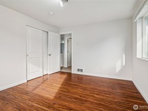 11839 79th Avenue S, Seattle WA 98178