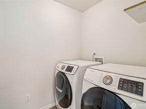 11839 79th Avenue S, Seattle WA 98178