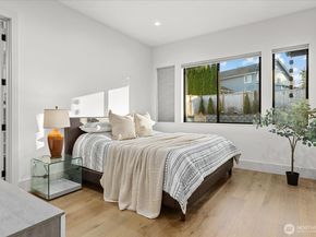 15411 SE 38th Street, Bellevue WA 98006