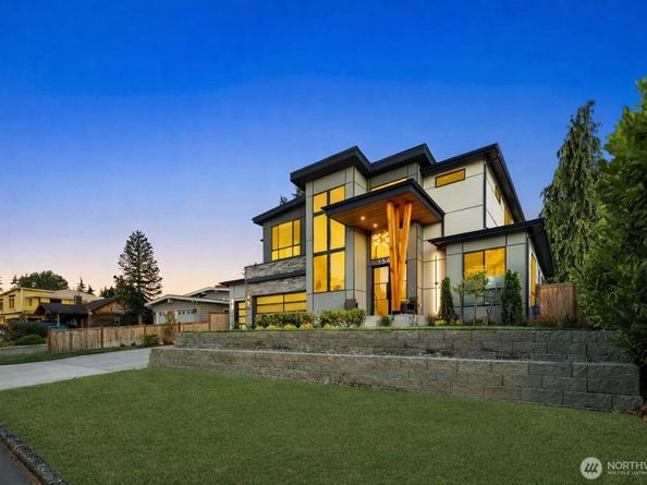 15411 SE 38th Street, Bellevue WA 98006