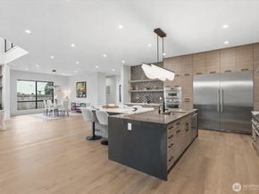 15411 SE 38th Street, Bellevue WA 98006