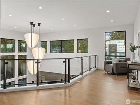 15411 SE 38th Street, Bellevue WA 98006