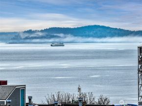 626 4th Avenue W 305, Seattle WA 98119