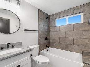 655 Union Ave NE, Renton WA 98059