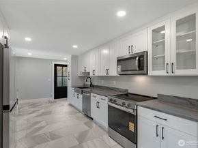 655 Union Ave NE, Renton WA 98059