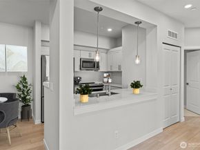 1970 SE 12th Court D201, North Bend WA 98045