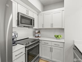 1970 SE 12th Court D201, North Bend WA 98045