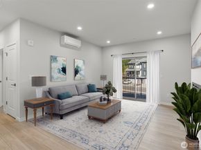 1970 SE 12th Court D201, North Bend WA 98045