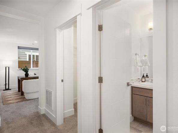 18601 46th Avenue SE, Bothell WA 98012