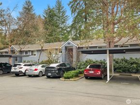 10022 NE 127th Place C114, Kirkland WA 98034