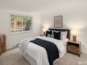 10022 NE 127th Place C114, Kirkland WA 98034