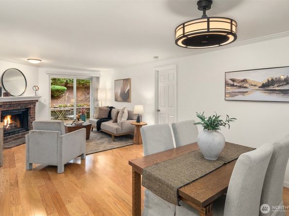 10022 NE 127th Place C114, Kirkland WA 98034