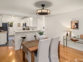 10022 NE 127th Place C114, Kirkland WA 98034