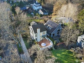 2610 E Helen Street, Seattle WA 98112