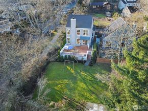 2610 E Helen Street, Seattle WA 98112