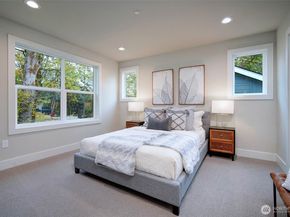 432 20th Ave, Kirkland WA 98033