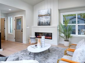 432 20th Ave, Kirkland WA 98033