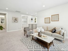 8784 NE Winslow Grove Court, Bainbridge Island WA 98110