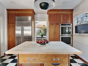 1418 E Ward Street, Seattle WA 98112