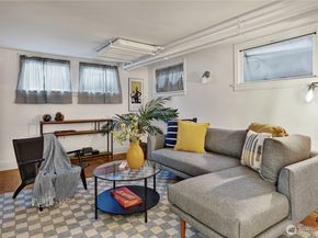 1418 E Ward Street, Seattle WA 98112