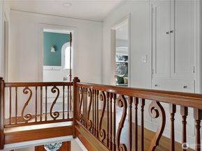 1418 E Ward Street, Seattle WA 98112