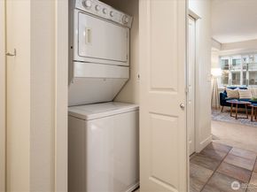 1545 NW 57th Street 409, Seattle WA 98107