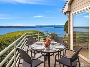 10245 Marine View Drive SW, Seattle WA 98146