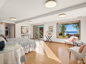 10245 Marine View Drive SW, Seattle WA 98146