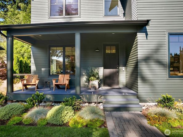 10419 & 10421 41st Avenue SW A & B, Seattle WA 98146