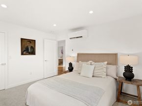 10419 & 10421 41st Avenue SW A & B, Seattle WA 98146