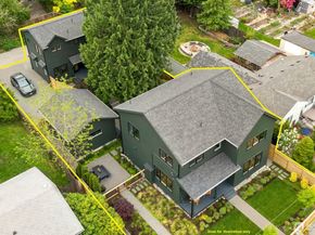 10419 & 10421 41st Avenue SW A & B, Seattle WA 98146