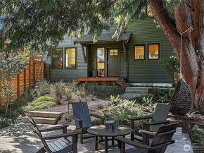 10419 & 10421 41st Avenue SW A & B, Seattle WA 98146