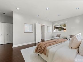 14341 109th Avenue NE, Kirkland WA 98034