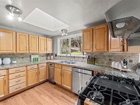 14341 109th Avenue NE, Kirkland WA 98034