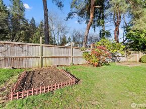 14341 109th Avenue NE, Kirkland WA 98034