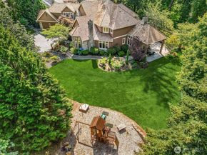 20546 NE 126th Way, Woodinville WA 98077