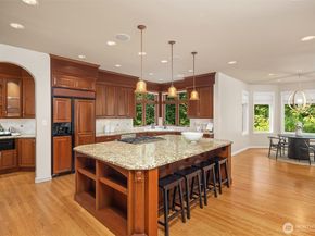 20546 NE 126th Way, Woodinville WA 98077