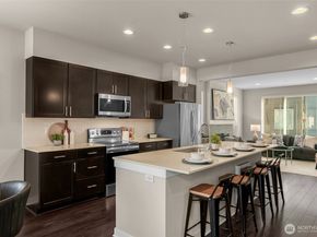 14913 48th Avenue W K1, Edmonds WA 98026