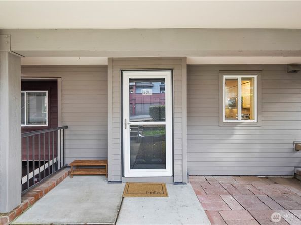 15805 Waynita Way NE D204, Bothell WA 98011