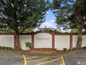 15805 Waynita Way NE D204, Bothell WA 98011