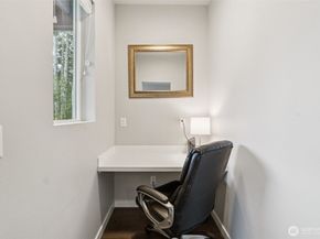 13717 Admiralty Way J1, Lynnwood WA 98087