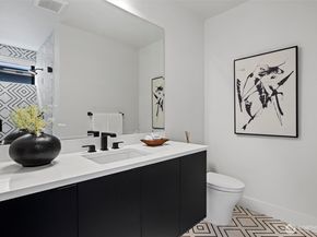 4605 108th Avenue NE, Kirkland WA 98033