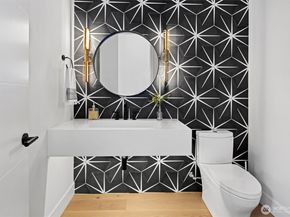 4605 108th Avenue NE, Kirkland WA 98033