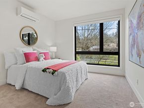 4605 108th Avenue NE, Kirkland WA 98033