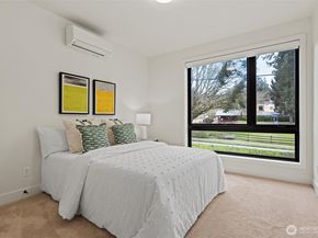 4605 108th Avenue NE, Kirkland WA 98033