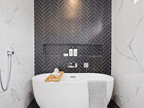 4605 108th Avenue NE, Kirkland WA 98033