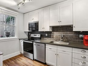 1508 10th Avenue E 101, Seattle WA 98102