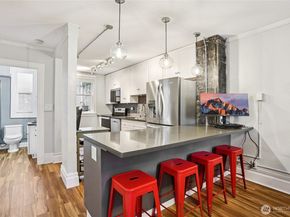 1508 10th Avenue E 101, Seattle WA 98102