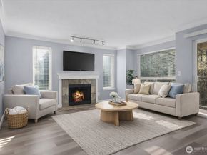 31500 33rd Place SW E201, Federal Way WA 98023