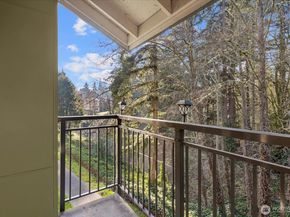 31500 33rd Place SW E201, Federal Way WA 98023